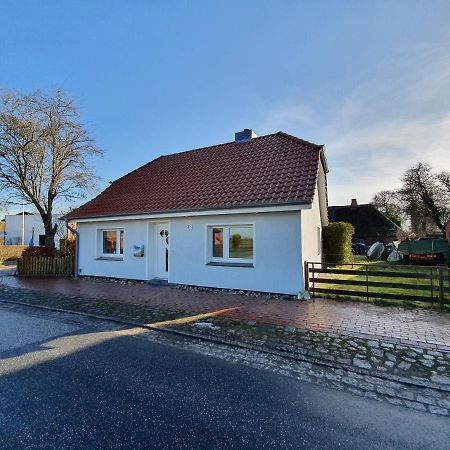 Willa Ostssespitze Riepsdorf Zewnętrze zdjęcie